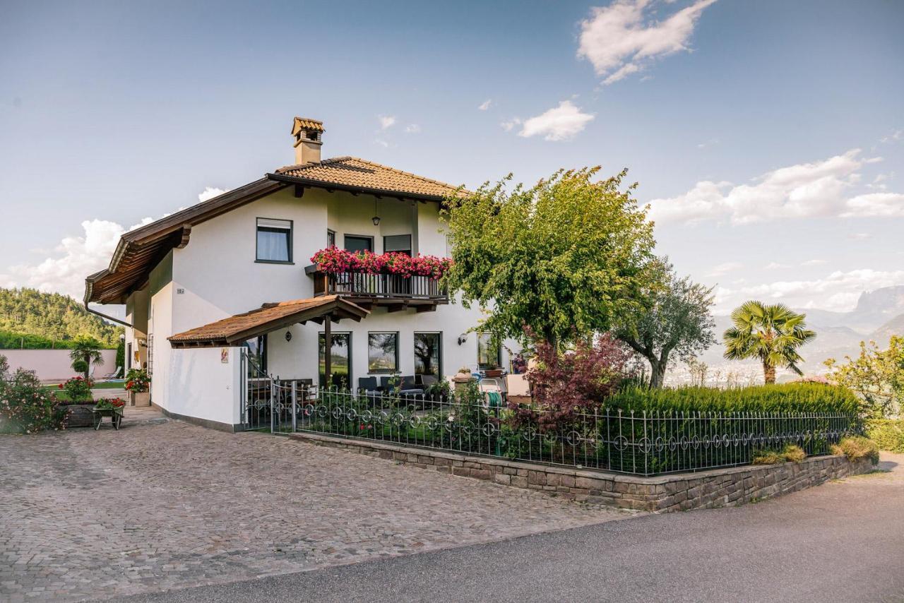 Strahlerhof Apartment Appiano Sulla Strada Del Vino Exterior photo